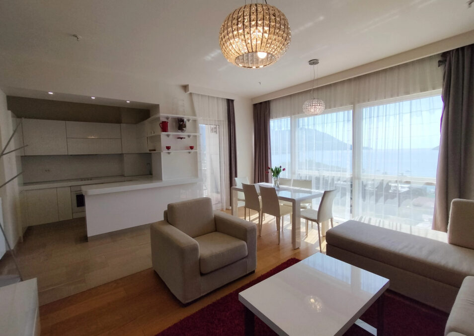 Two-Bedroom Sea View