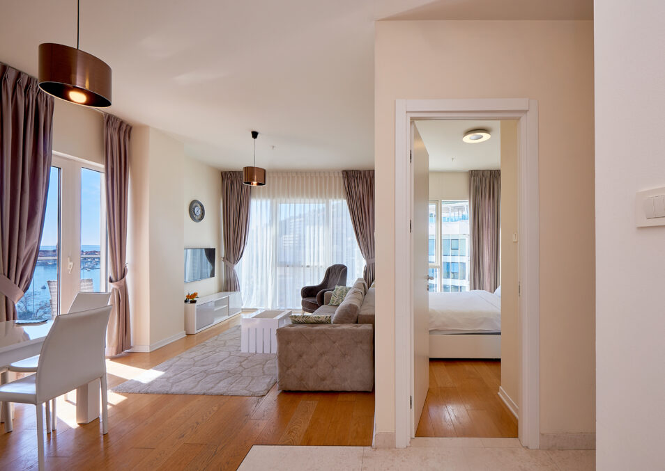 One-Bedroom Sea View