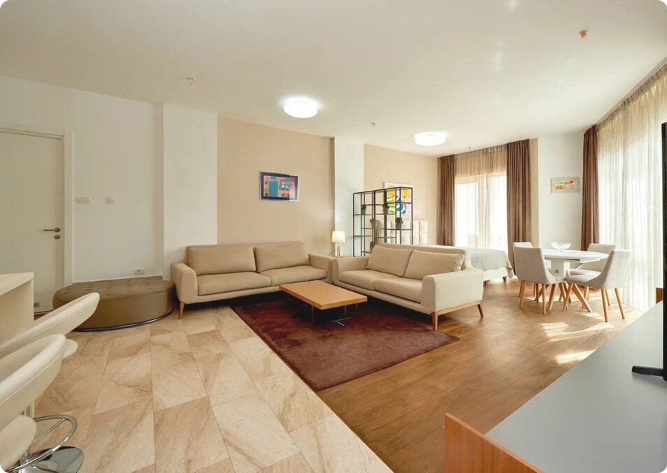 One-Bedroom Sea View